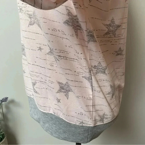 Splendid Pink Gray Star Lounge Sweatshirt Small Cozy Soft Pullover Casual - Picture 10 of 16